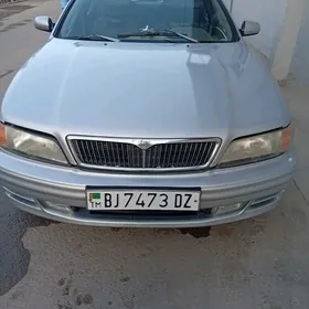 Nissan Cefiro 1995