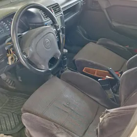 Opel Vectra 1995