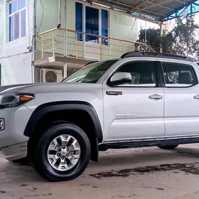 Toyota Tacoma Xtra 2021