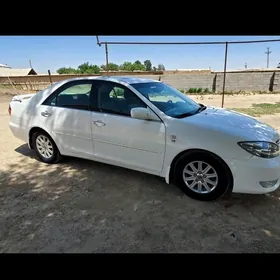 Toyota Camry 2005