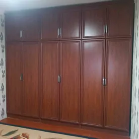 Mebel-Şkaf garinatur