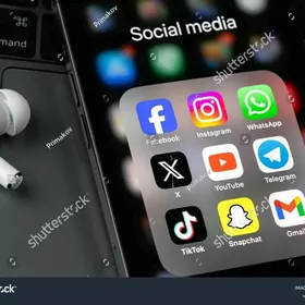 SMM menejer