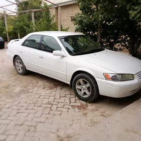 Toyota Camry 1997