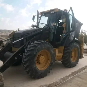 JCB traktor