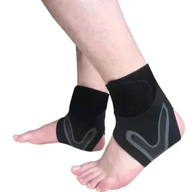 Rezin aýak bandažlar