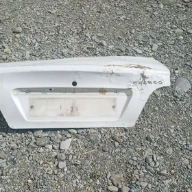 Daewoo nexia bagaž