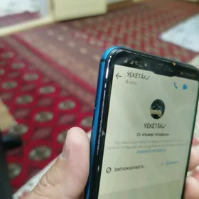 Telefon