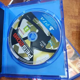 PS 4 disk