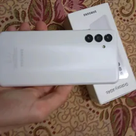 Samsung A04s