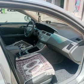 Toyota Avalon 2006