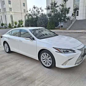 Lexus ES 350 2019