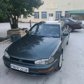 Toyota Camry 1992