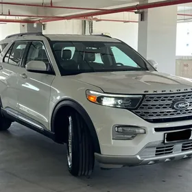 Ford Explorer 2021