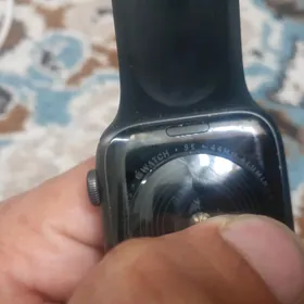 apple watch se 2021 44 mm