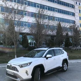 Toyota RAV4 2020