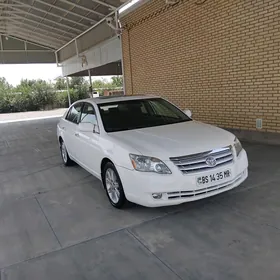 Toyota Avalon 2005