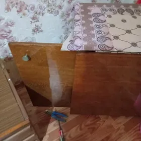 стол мебельный