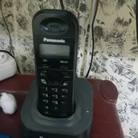 Телефон
