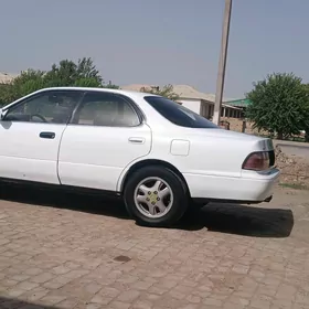 Toyota Windom 1992