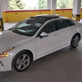 Kia K5 2020