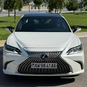 Lexus ES 350 2020