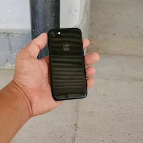 İPHONE 7 128 JET BLACK