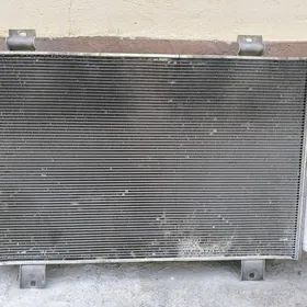 kondinsoner radiýator