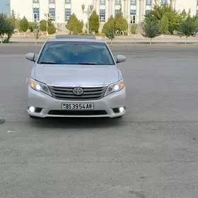 Toyota Avalon 2012