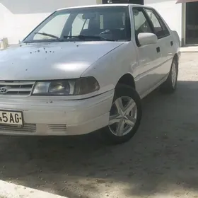 Hyundai Accent 1996