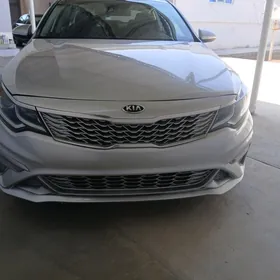 Kia Optima 2020