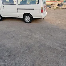 Toyota Hiace 1998