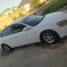 Nissan Altima 2002