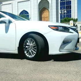 Lexus ES 350 2018