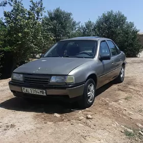 Opel Vectra 1990