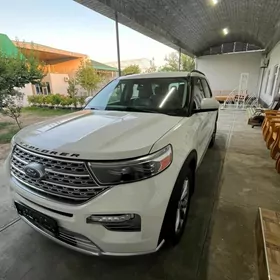 Ford Explorer 2020