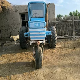 MTZ T-28 1992