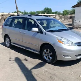 Toyota Sienna 2007