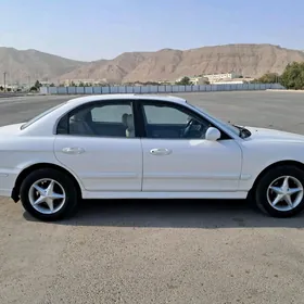 Hyundai Sonata 2003