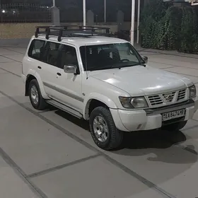 Nissan Patrol 2001