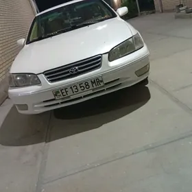 Toyota Camry 1997