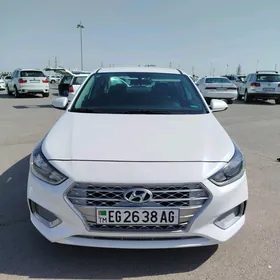 Hyundai Accent 2022