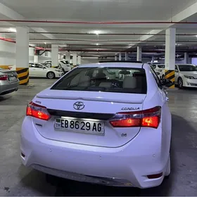 Toyota Corolla 2015