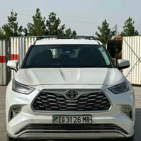 Toyota Highlander 2020