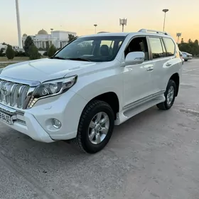 Toyota Land Cruiser Prado 2015