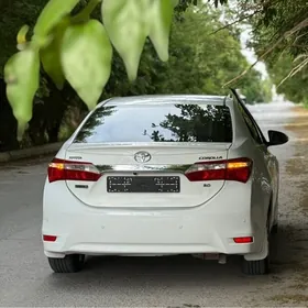 Toyota Corolla 2015