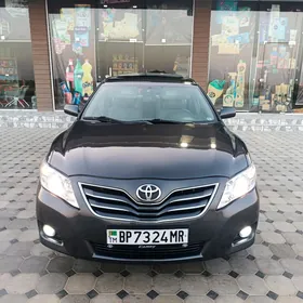 Toyota Camry 2010