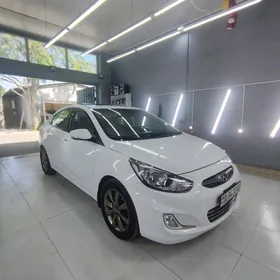 Hyundai Accent 2014