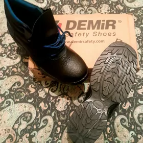 Boty Demir 44