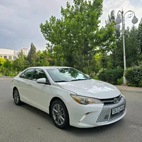 Toyota Camry 2017