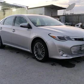 Toyota Avalon 2013